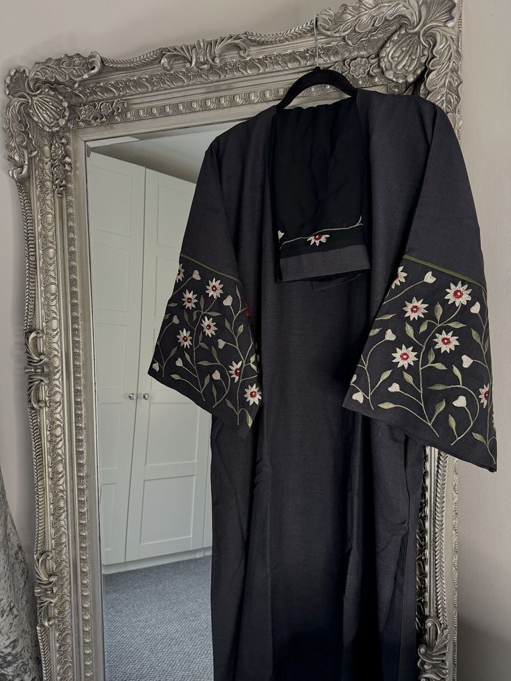How to Care for Your Embroidered Abayas (Without Damaging the Details)