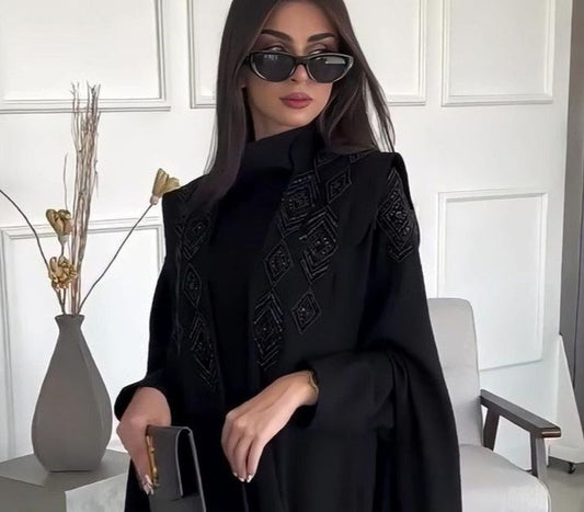 5 Mistakes to Avoid When Buying Your First Abaya Online