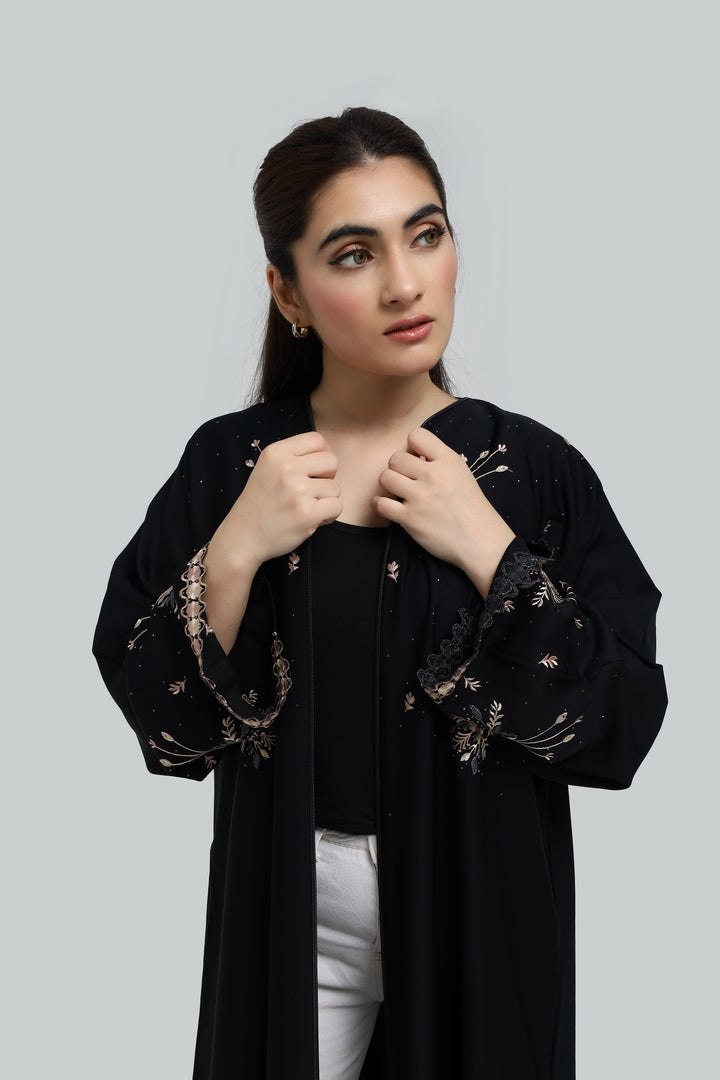 Zahra – The Rosette Detail